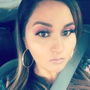 Meet your Posher, Lynette